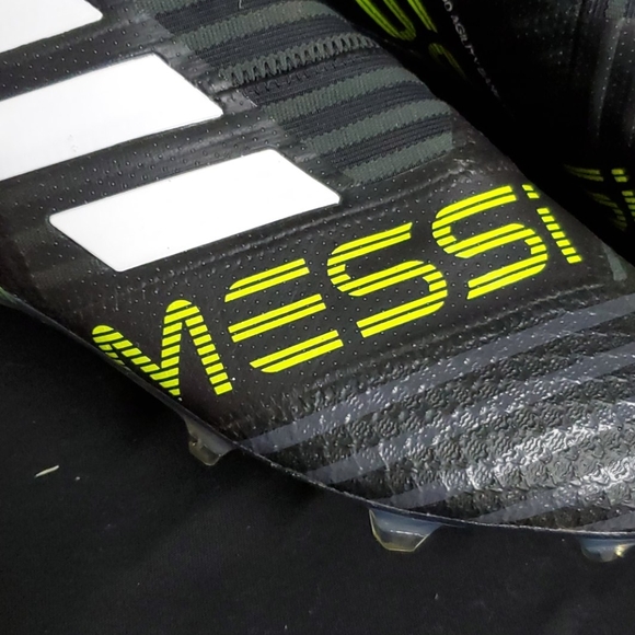 Adidas Messi - Picture 9 of 10